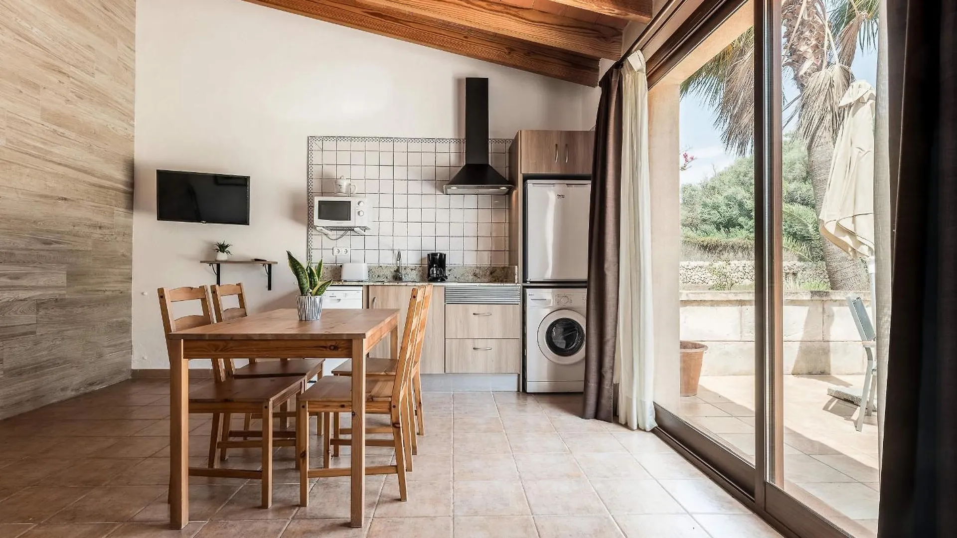 Apartment Bougaivillea By Finca Es Torrent Sa Ràpita